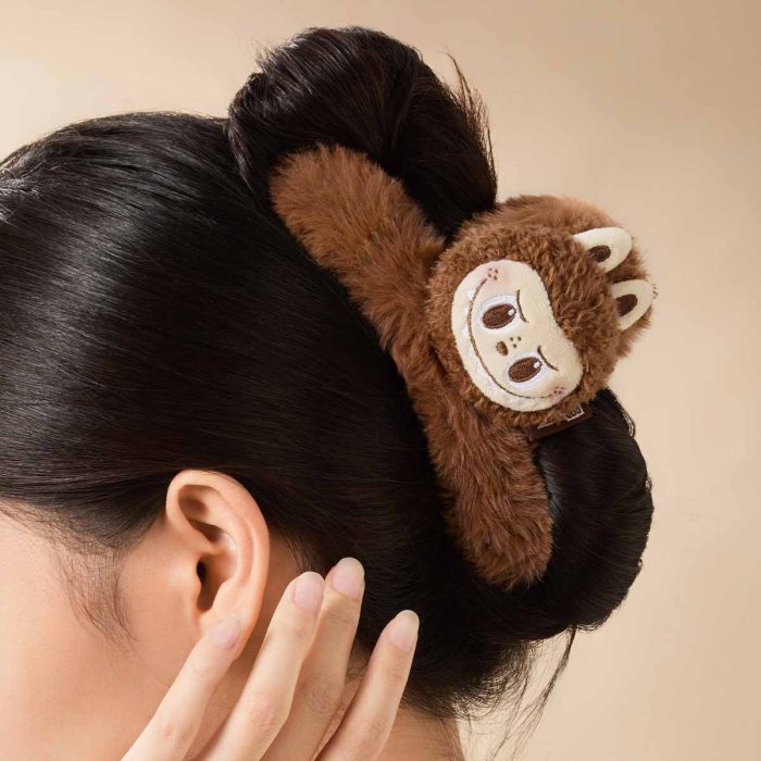 THE MONSTERS Classic Series – LABUBU Plush Hair Clip-700x700